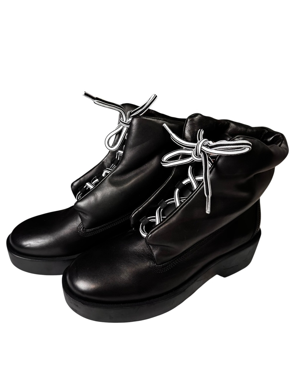 NWT J/Slides NYC Black Leather Puffy Pillow Lace Up Platform Ankle Boots 8.5